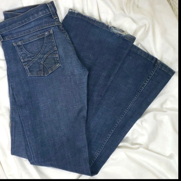 Juicy Couture Blue Jeans - Picture 9 of 10